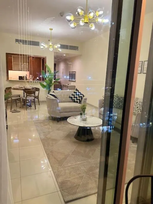 Apartment In Dubai Opposite To Burj Khalifa 0*,