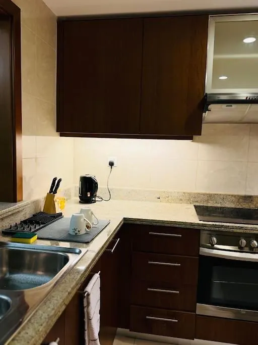 Apartment In Dubai Opposite To Burj Khalifa