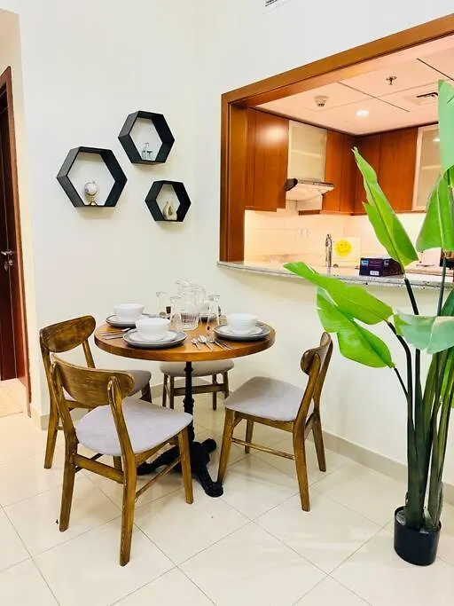 Apartment In Dubai Opposite To Burj Khalifa United Arab Emirates