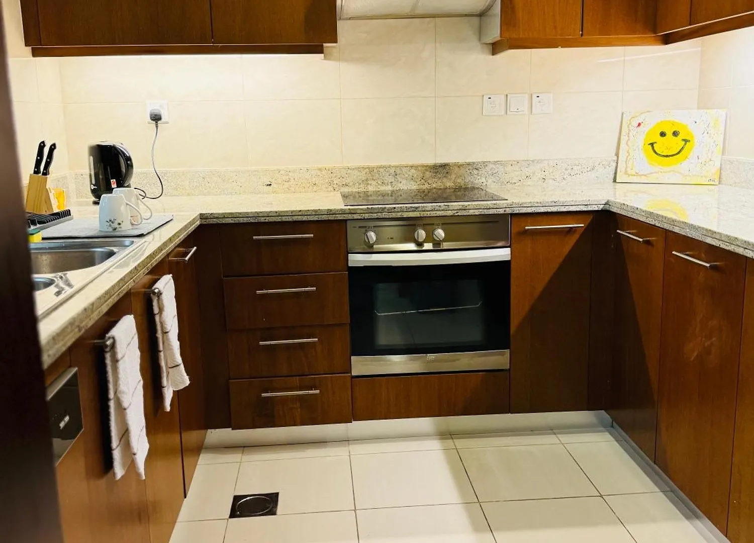 Apartment In Dubai Opposite To Burj Khalifa