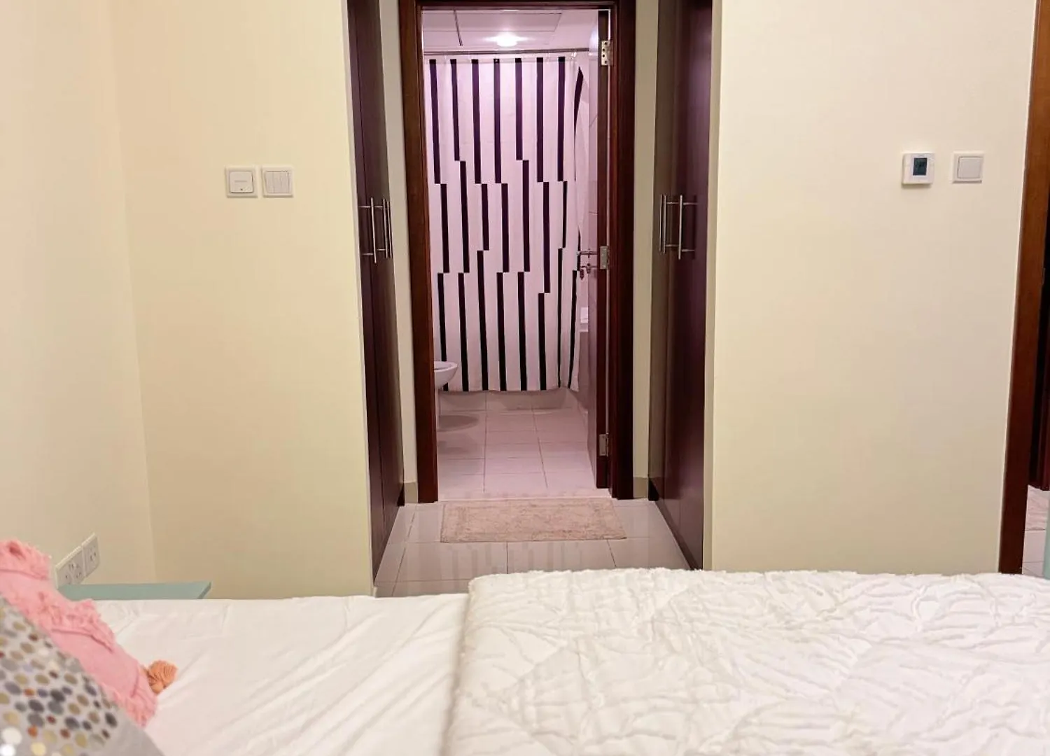 Apartment In Dubai Opposite To Burj Khalifa