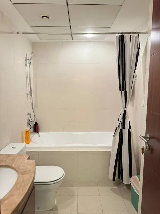 Apartment In Dubai Opposite To Burj Khalifa