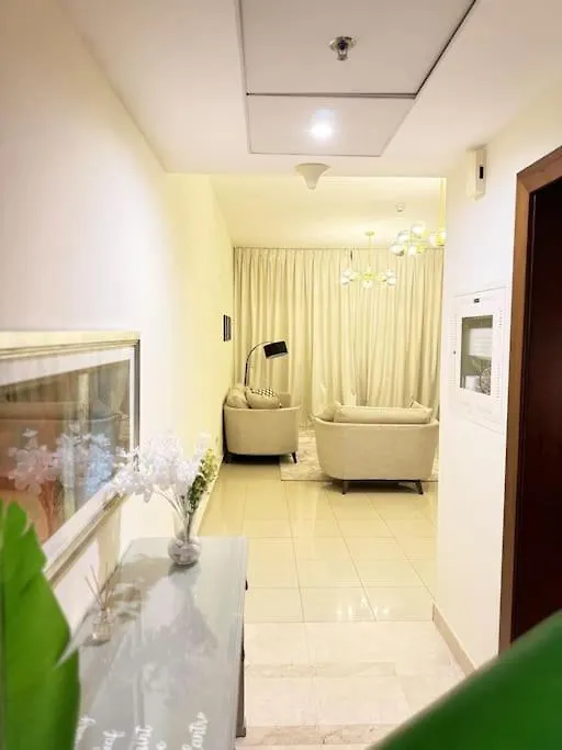 Apartment In Dubai Opposite To Burj Khalifa